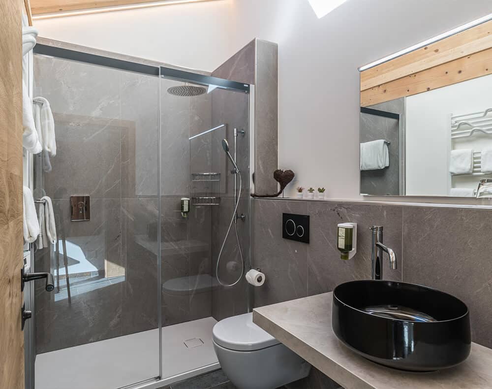 Penthouse Zeus bathroom